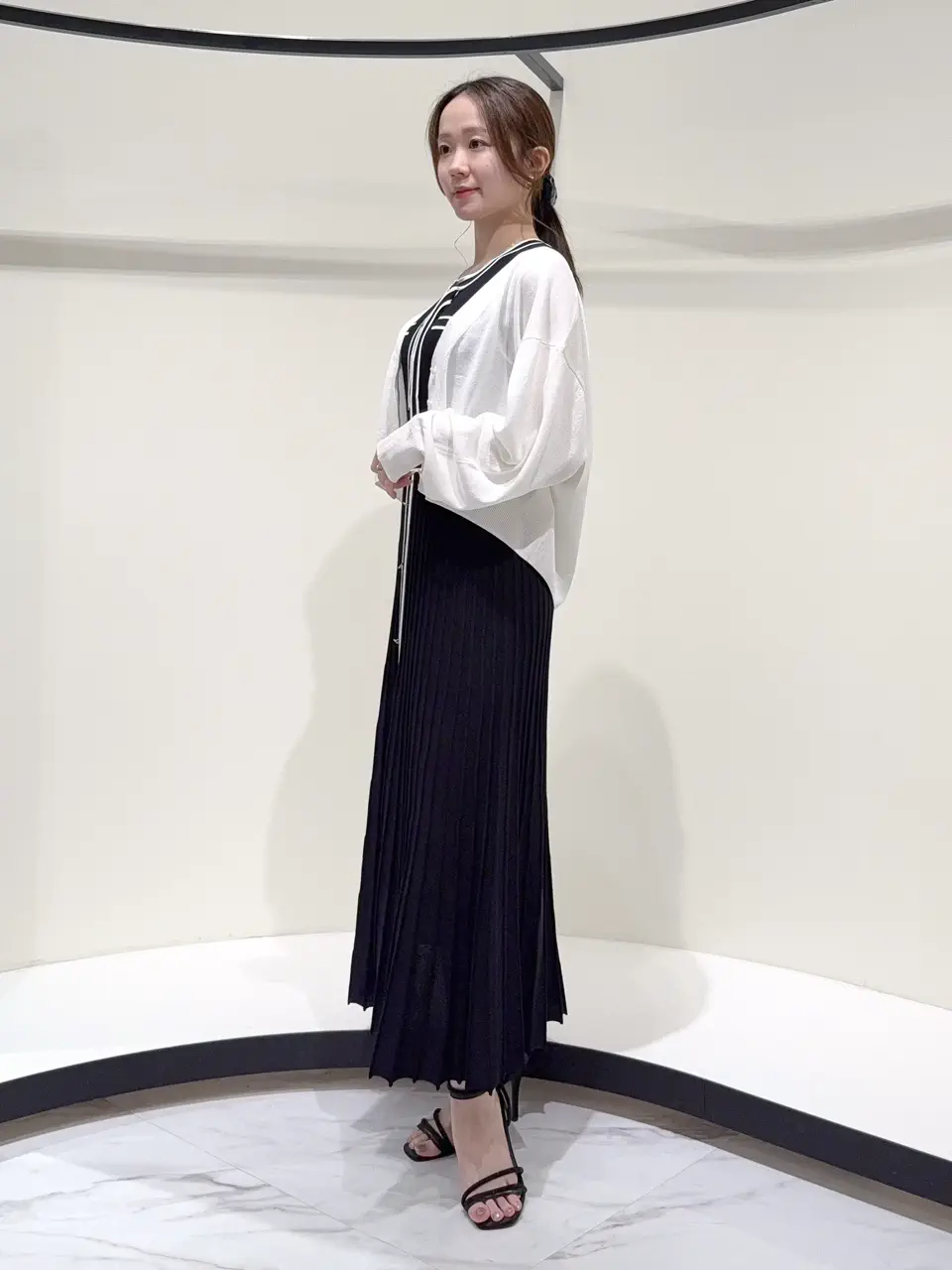 GRACE CONTINENTAL Suzuka コーディネート画像