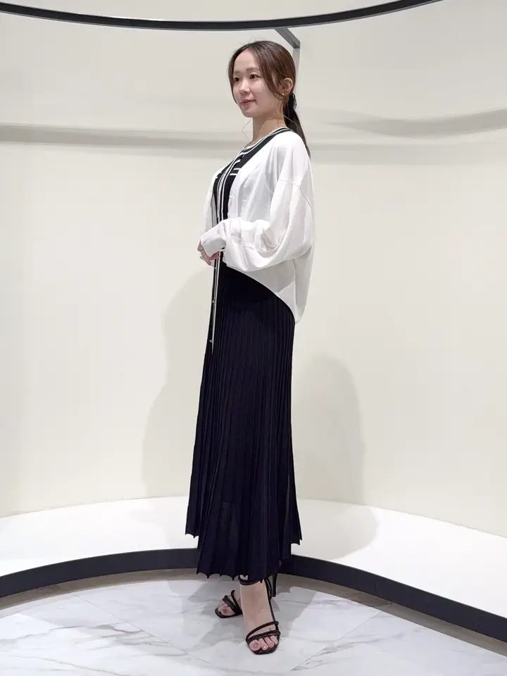 GRACE CONTINENTAL Suzuka コーディネート画像
