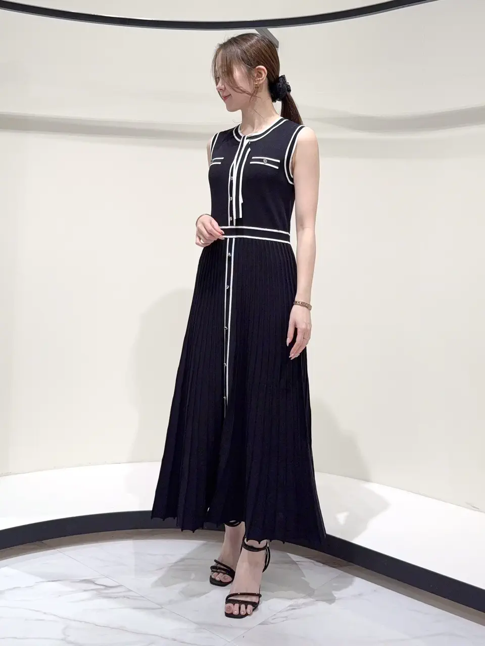 GRACE CONTINENTAL Suzuka コーディネート画像