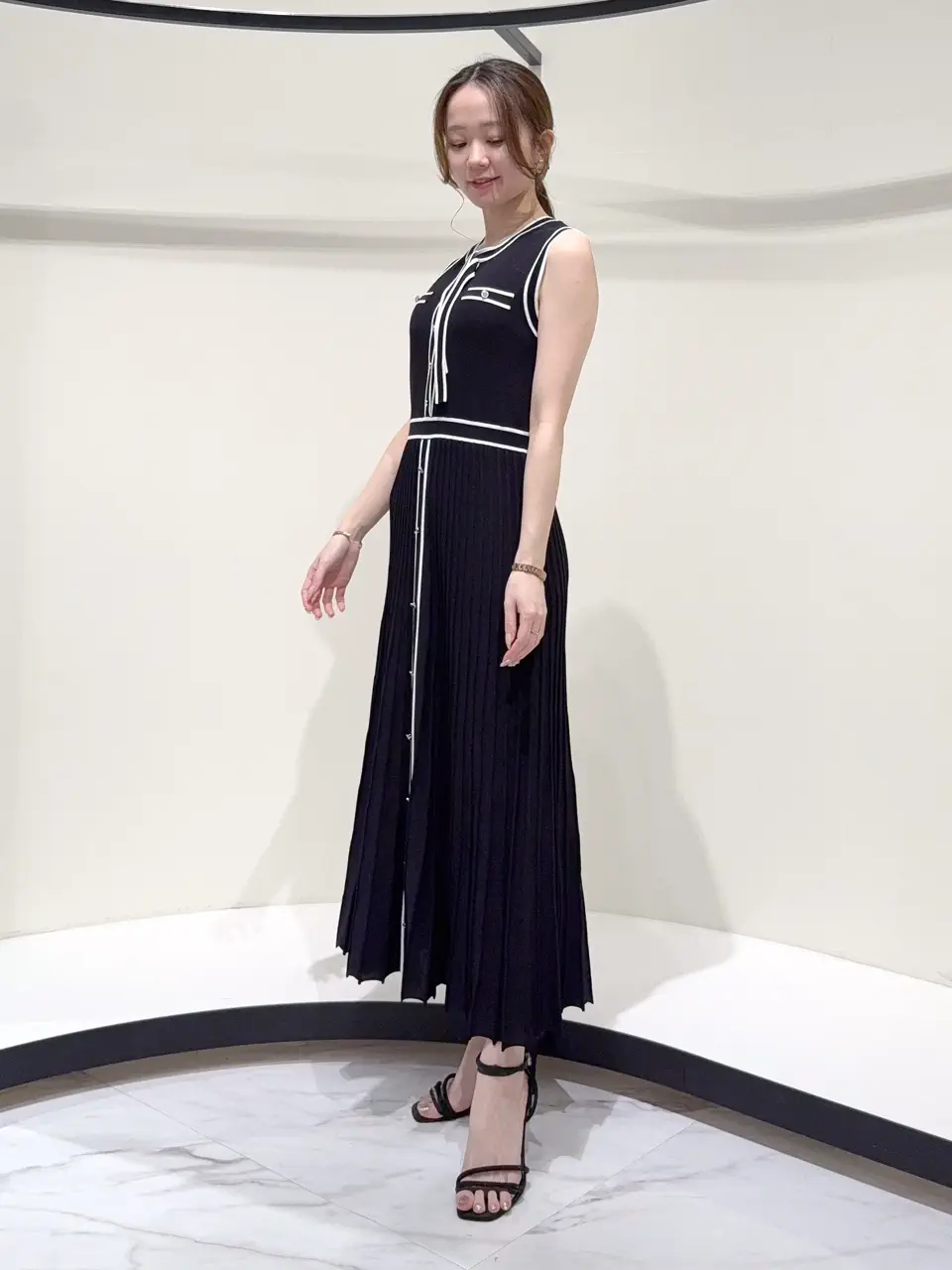 GRACE CONTINENTAL Suzuka コーディネート画像