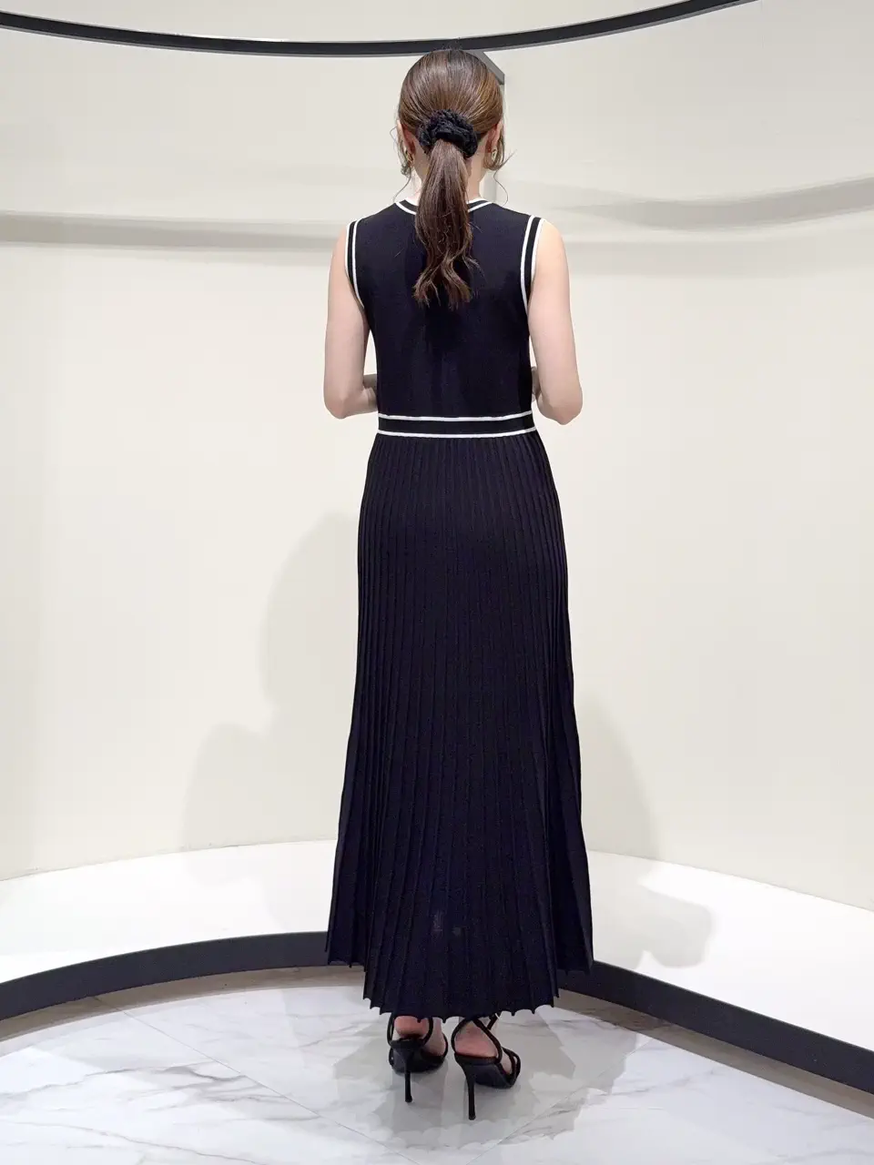 GRACE CONTINENTAL Suzuka コーディネート画像