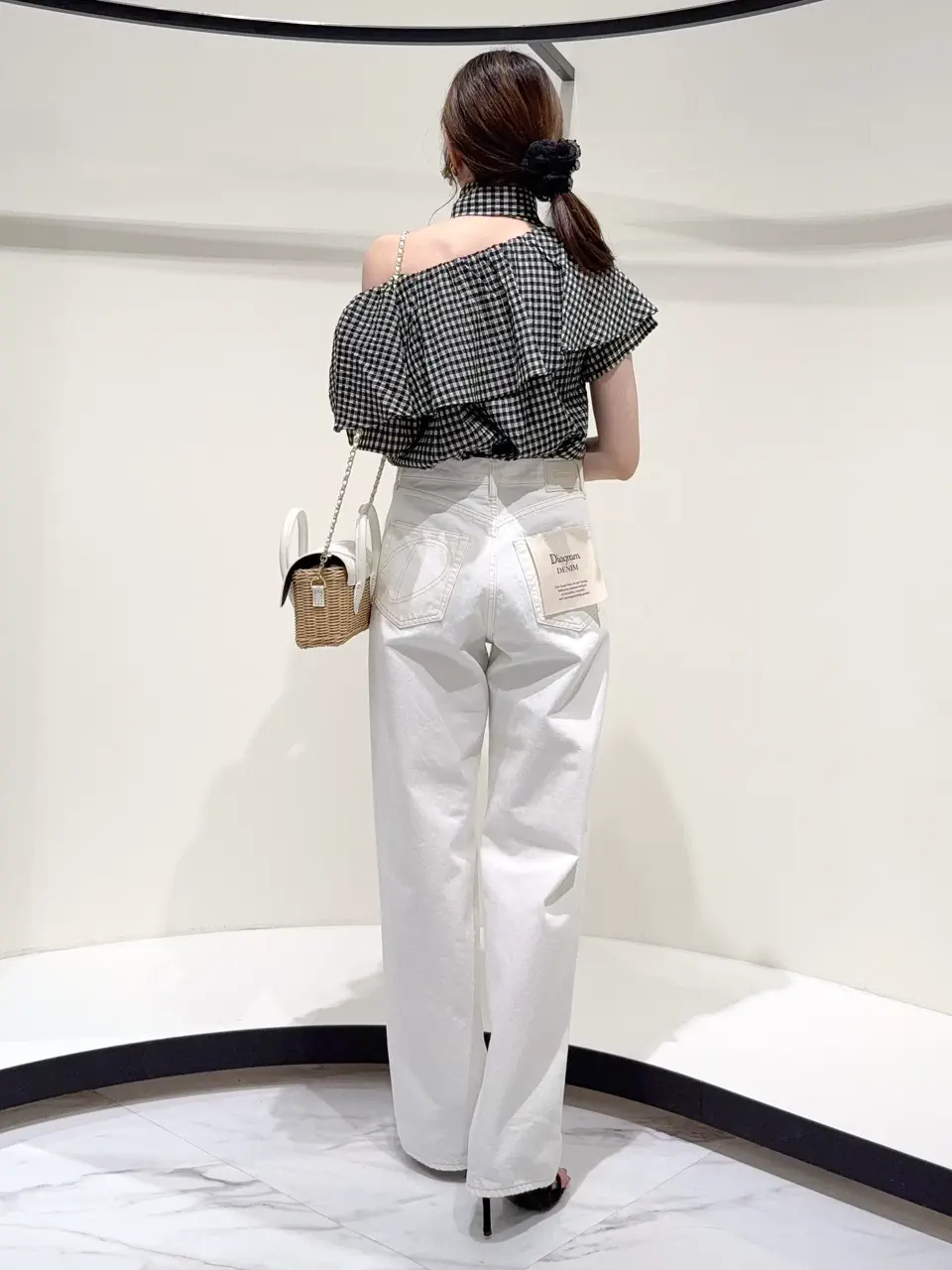 GRACE CONTINENTAL Suzuka コーディネート画像