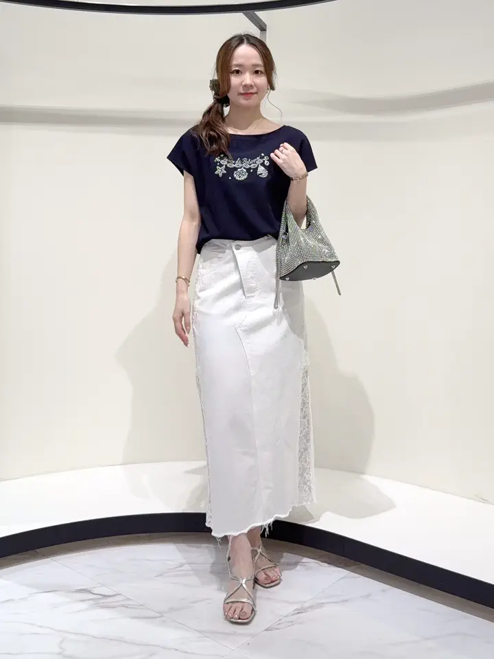 GRACE CONTINENTAL Suzuka コーディネート画像