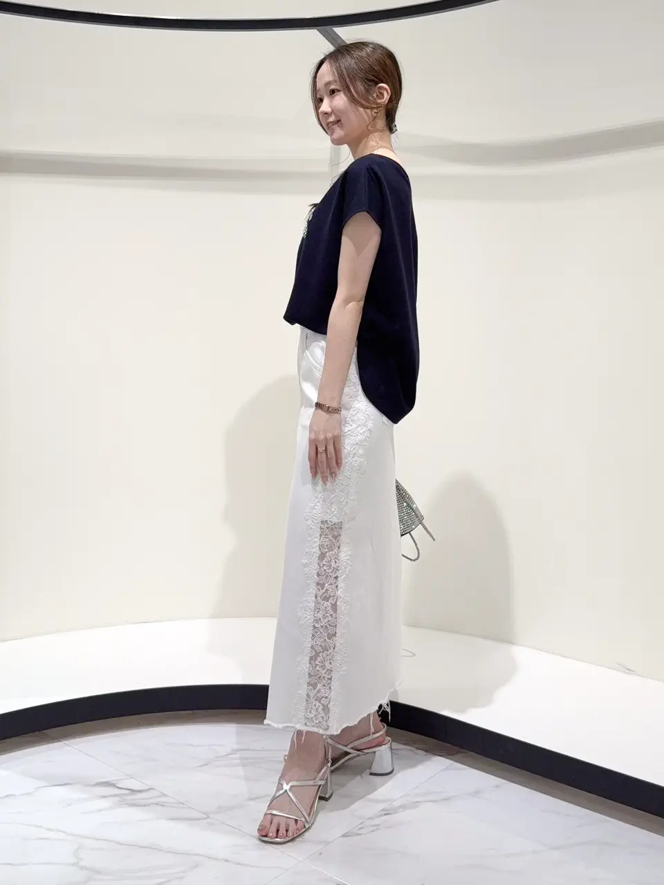 GRACE CONTINENTAL Suzuka コーディネート画像