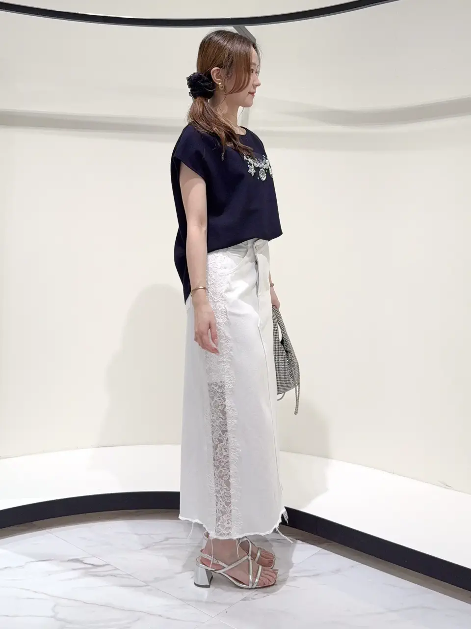 GRACE CONTINENTAL Suzuka コーディネート画像