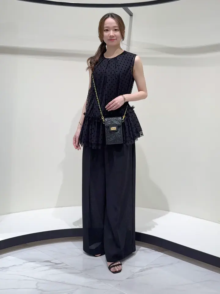 GRACE CONTINENTAL Suzuka コーディネート画像