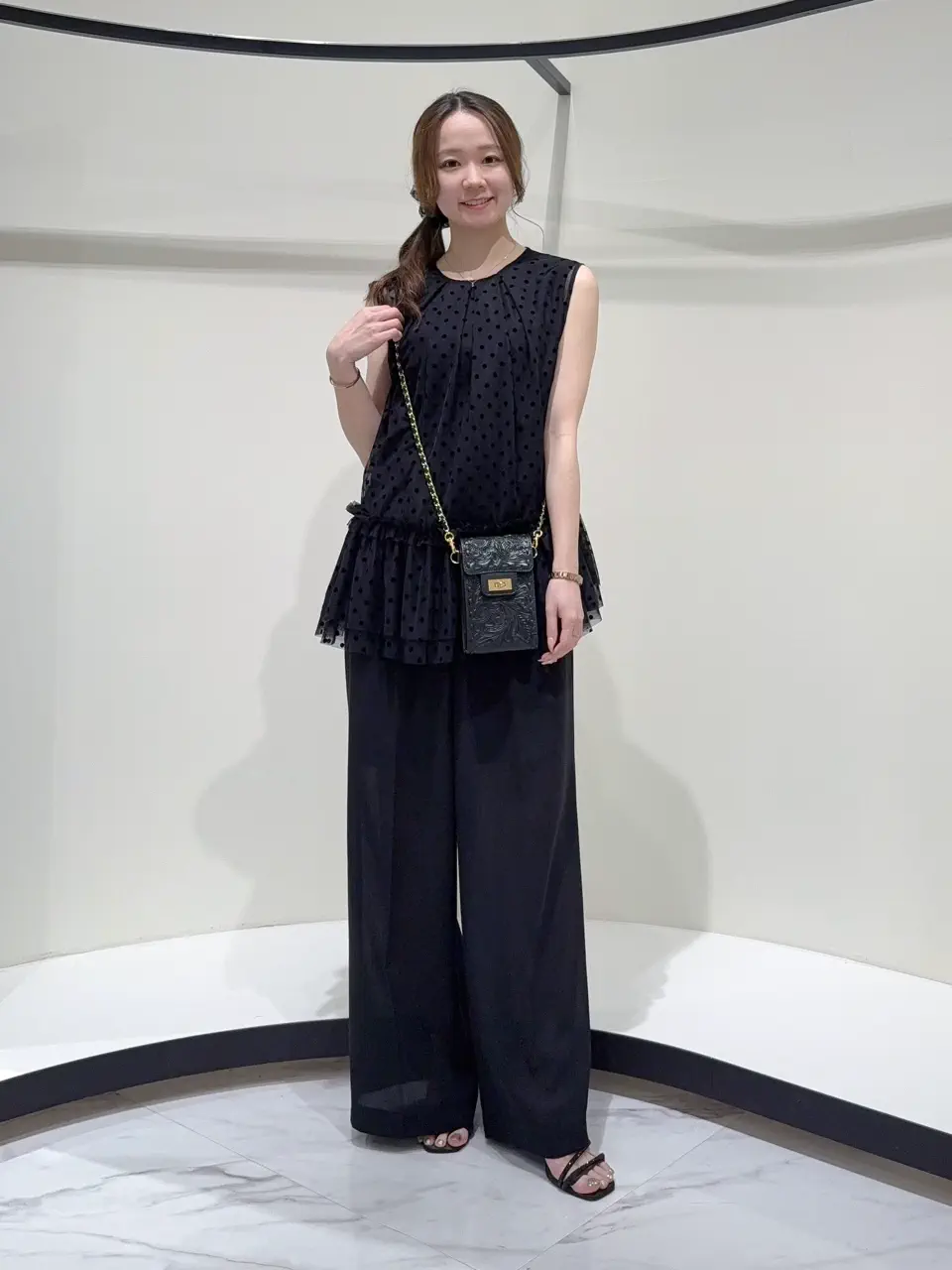 GRACE CONTINENTAL Suzuka コーディネート画像