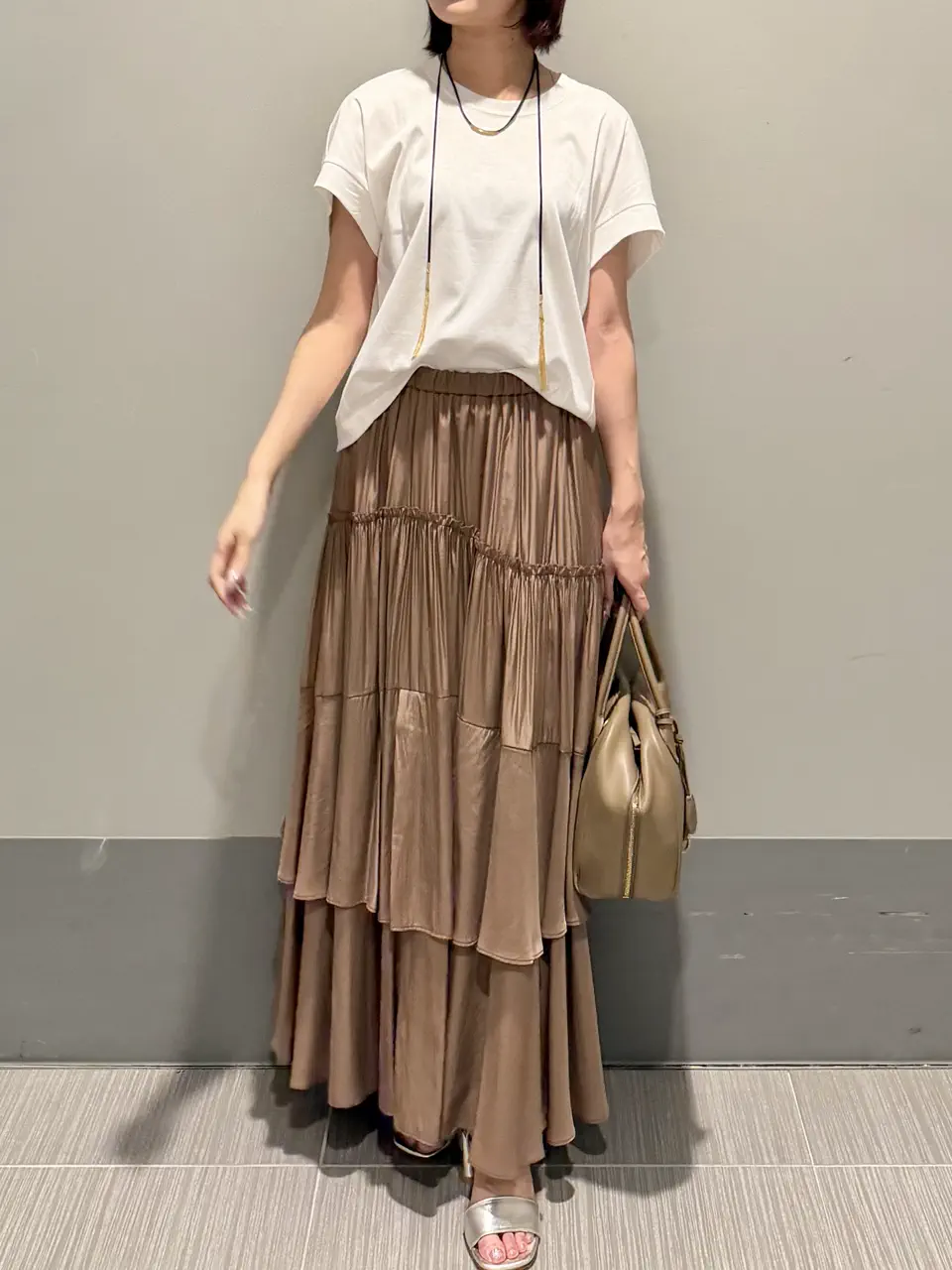 GRACE CONTINENTAL MORITA AI コーディネート画像