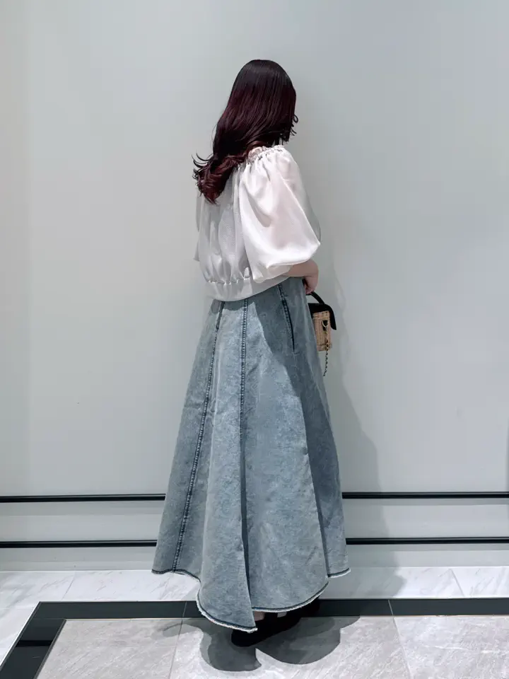 GRACE CONTINENTAL MOMOKO コーディネート画像