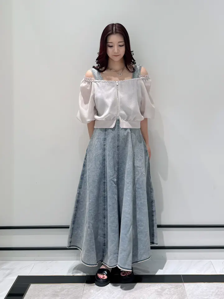 GRACE CONTINENTAL MOMOKO コーディネート画像