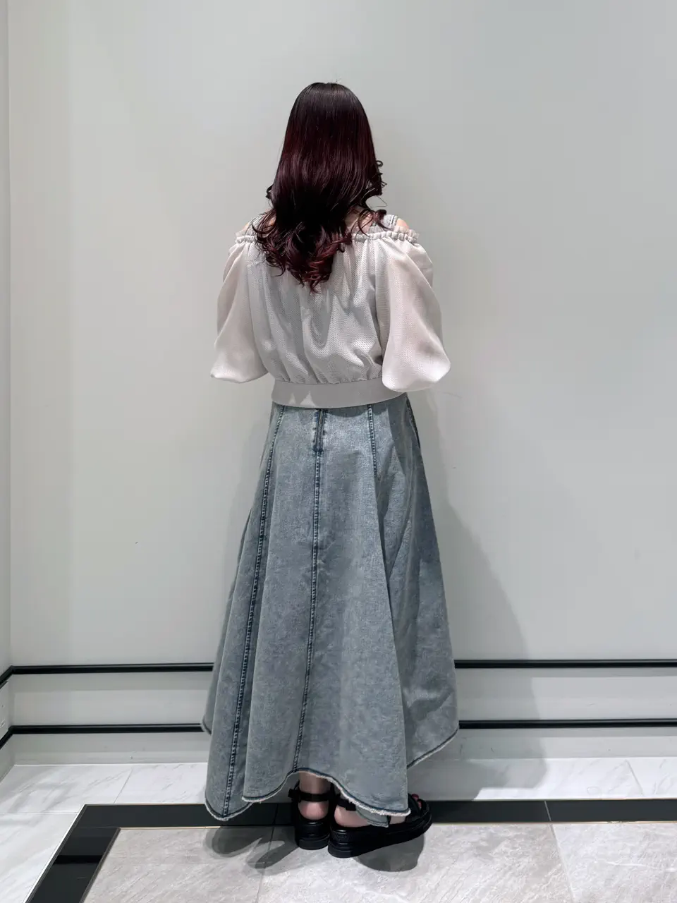 GRACE CONTINENTAL MOMOKO コーディネート画像