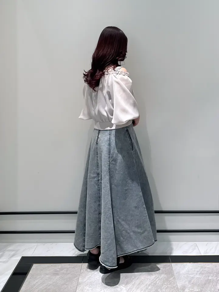 GRACE CONTINENTAL MOMOKO コーディネート画像