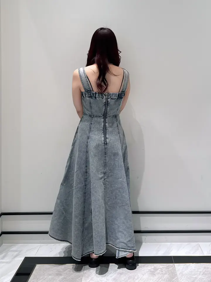 GRACE CONTINENTAL MOMOKO コーディネート画像