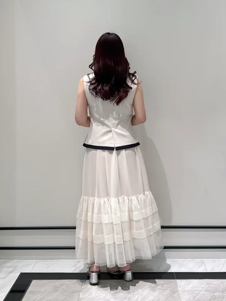 GRACE CONTINENTAL MOMOKO コーディネート画像