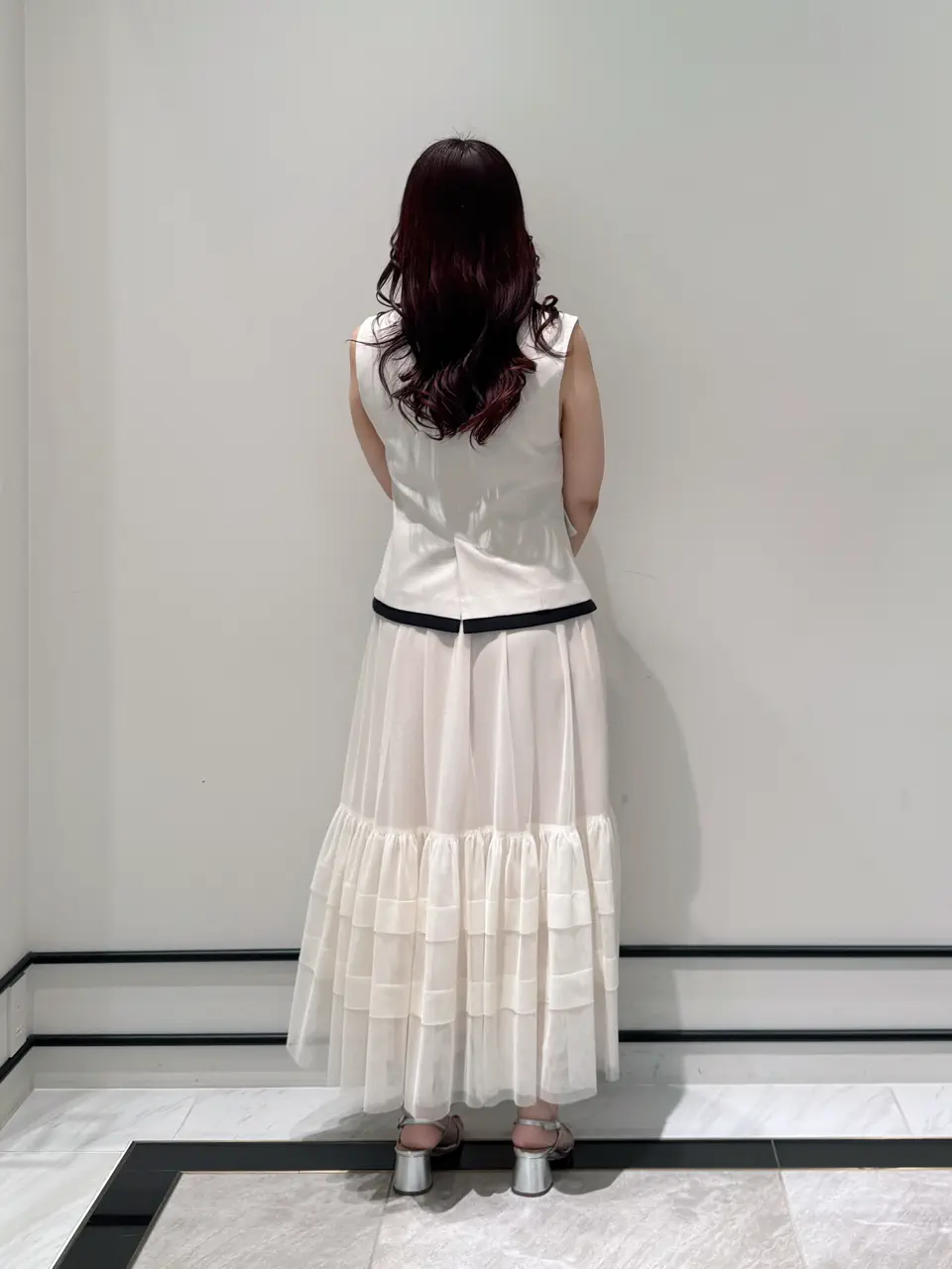 GRACE CONTINENTAL MOMOKO コーディネート画像