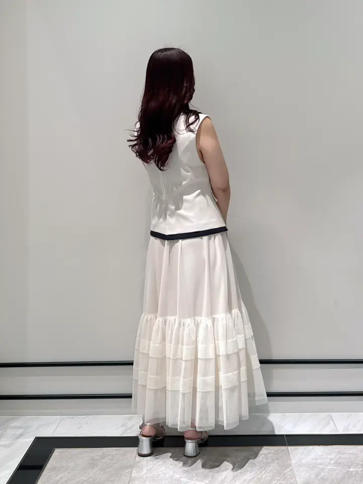GRACE CONTINENTAL MOMOKO コーディネート画像