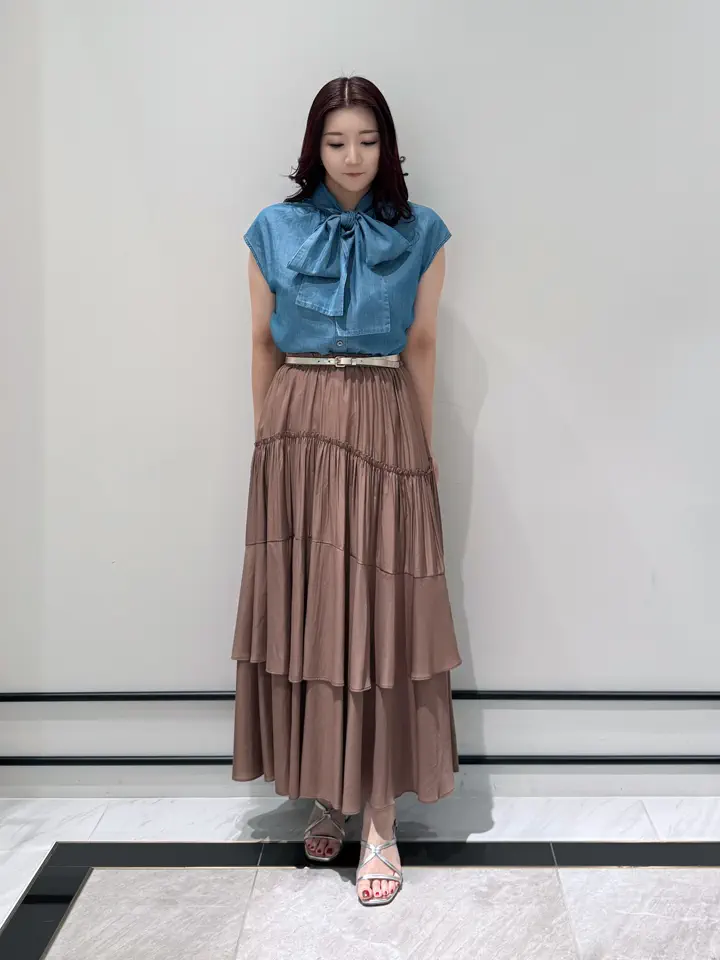GRACE CONTINENTAL MOMOKO コーディネート画像