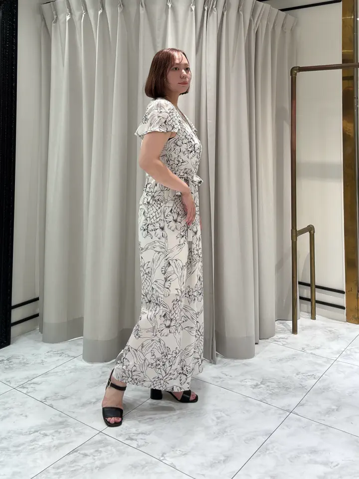 GRACE CONTINENTAL Izumi コーディネート画像