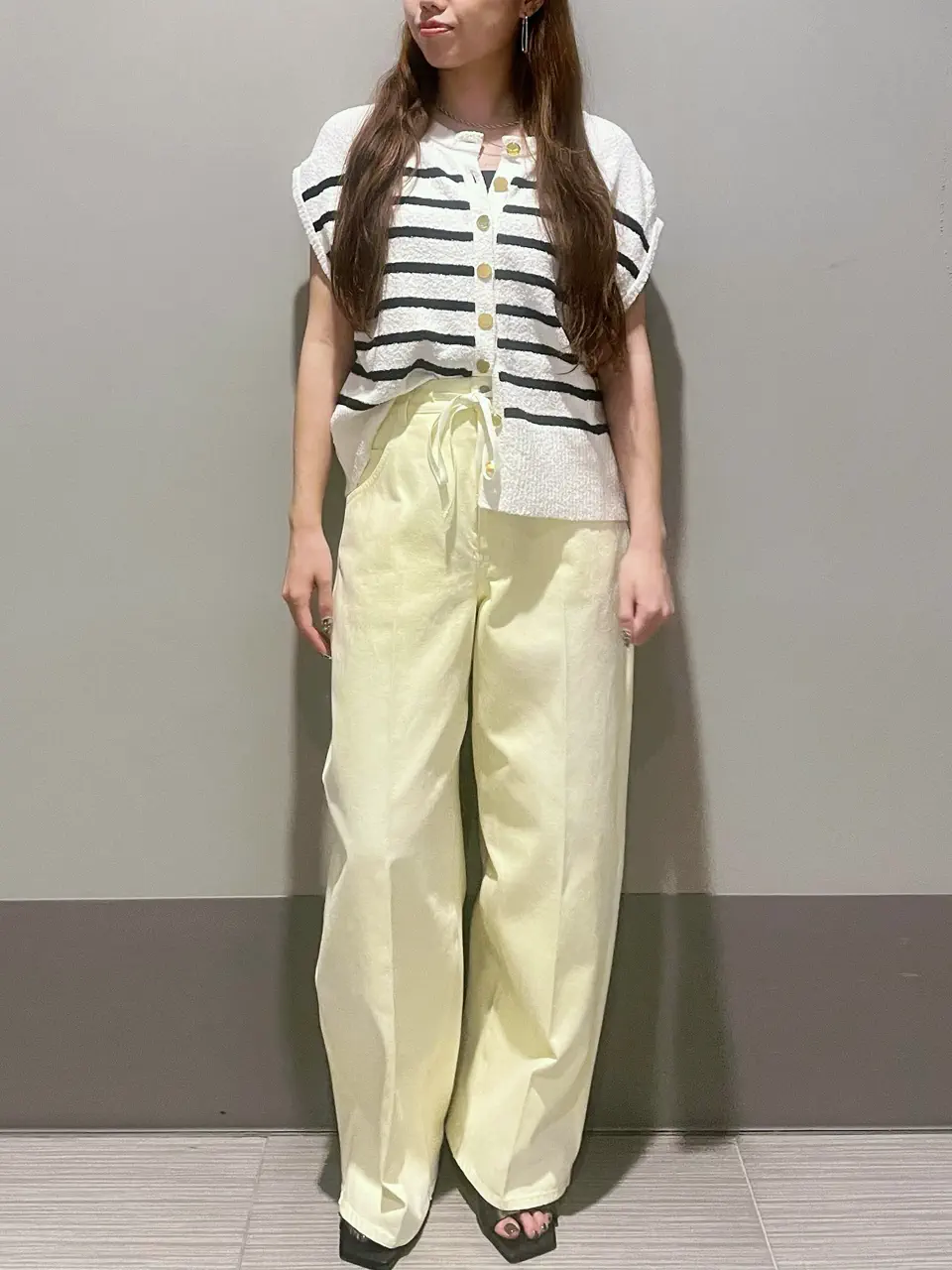 GRACE CONTINENTAL 細川　もなみ コーディネート画像