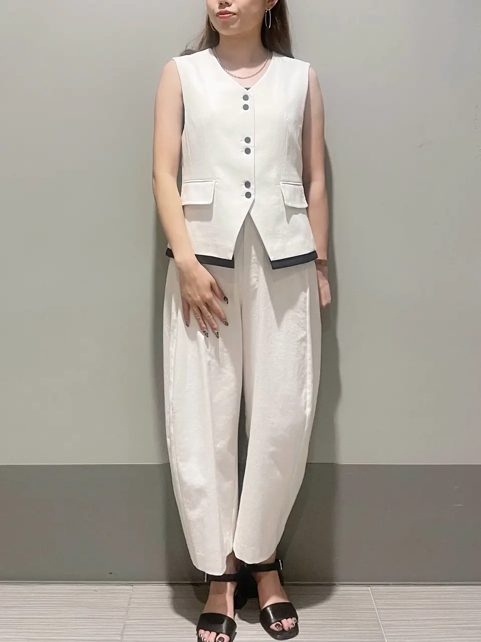 GRACE CONTINENTAL 細川　もなみ コーディネート画像