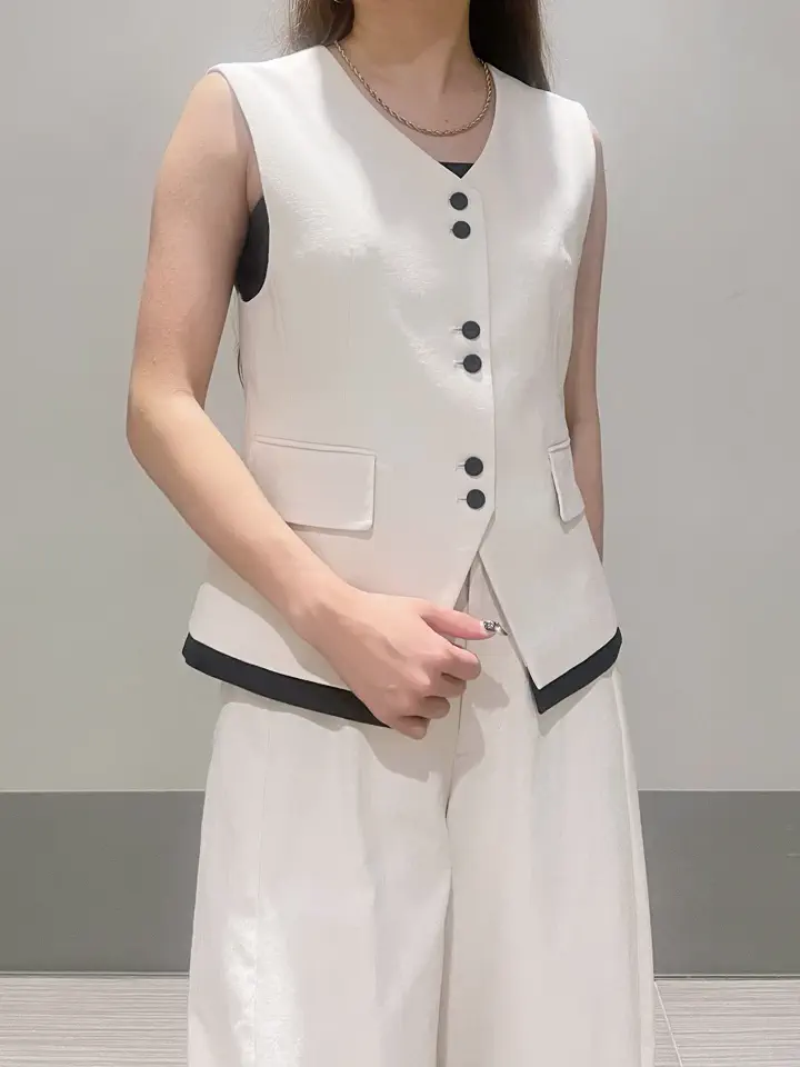 GRACE CONTINENTAL 細川　もなみ コーディネート画像