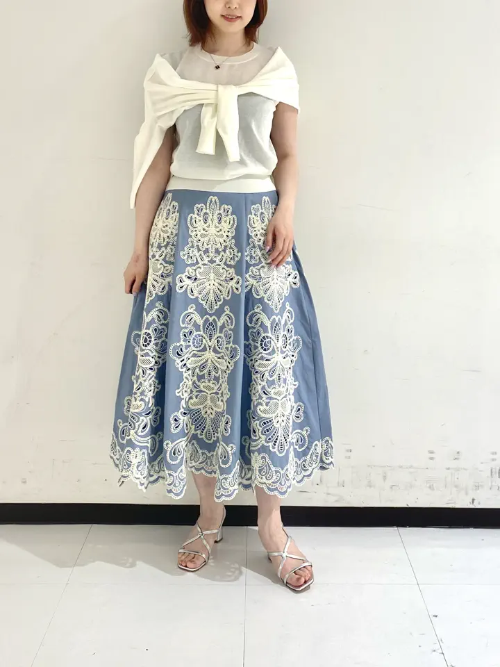 GRACE CONTINENTAL fujii コーディネート画像