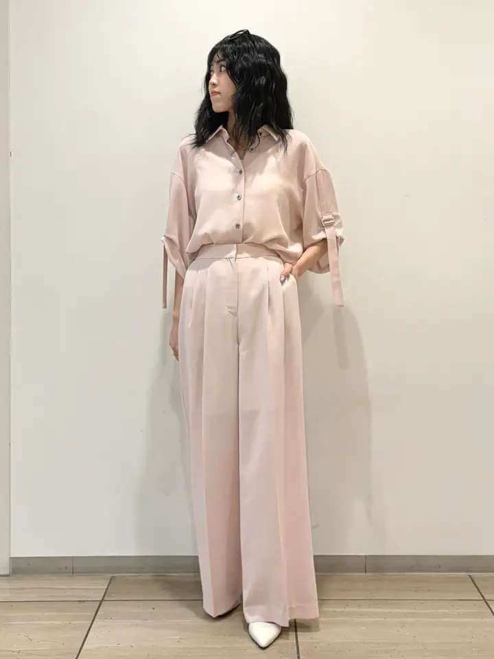 GRACE CONTINENTAL yoshi コーディネート画像