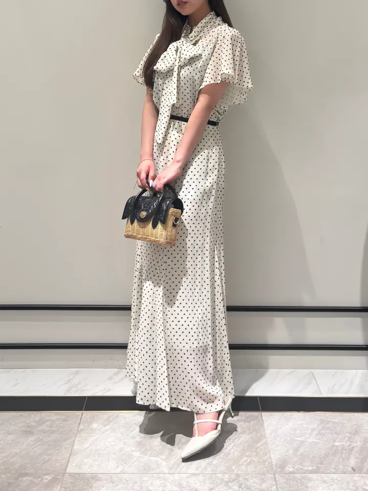 GRACE CONTINENTAL Kikuchi コーディネート画像