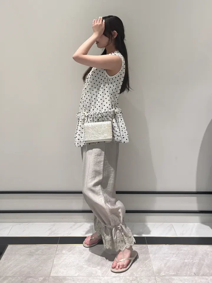GRACE CONTINENTAL Kikuchi コーディネート画像