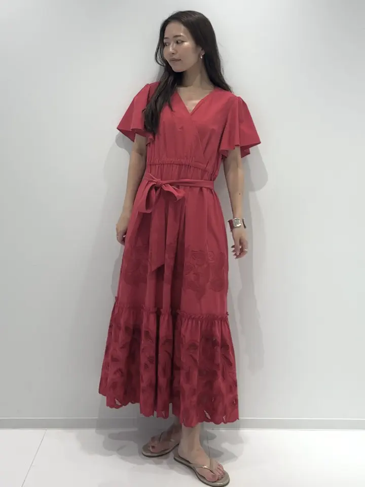 GRACE CONTINENTAL ERINA KATO コーディネート画像