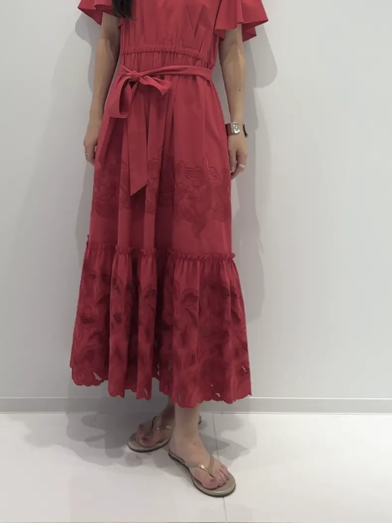 GRACE CONTINENTAL ERINA KATO コーディネート画像