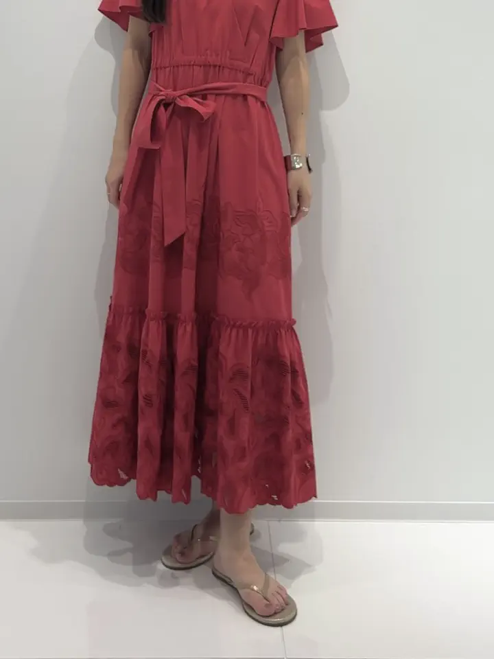 GRACE CONTINENTAL ERINA KATO コーディネート画像