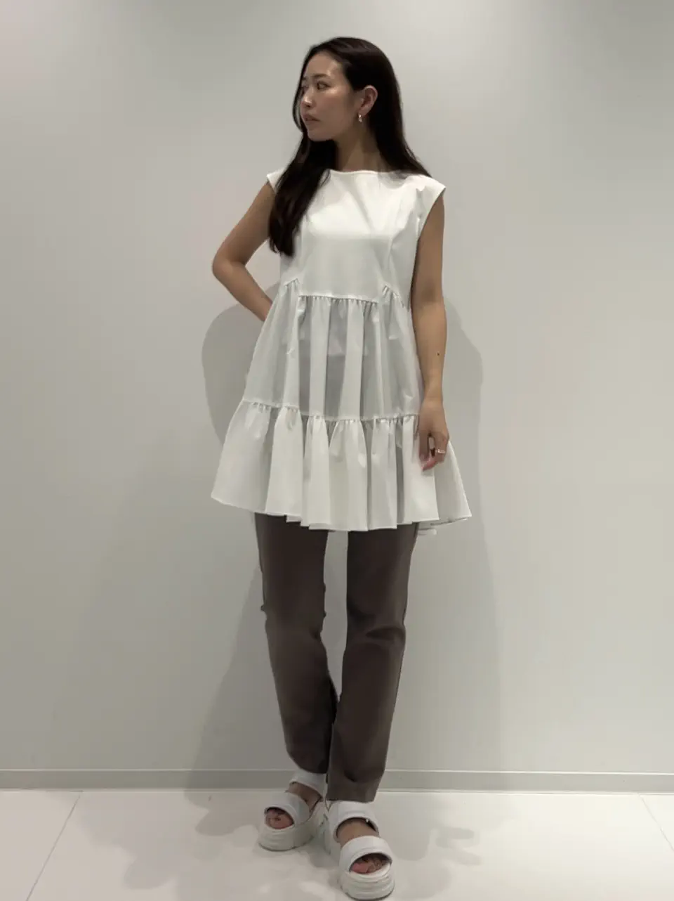 GRACE CONTINENTAL ERINA KATO コーディネート画像
