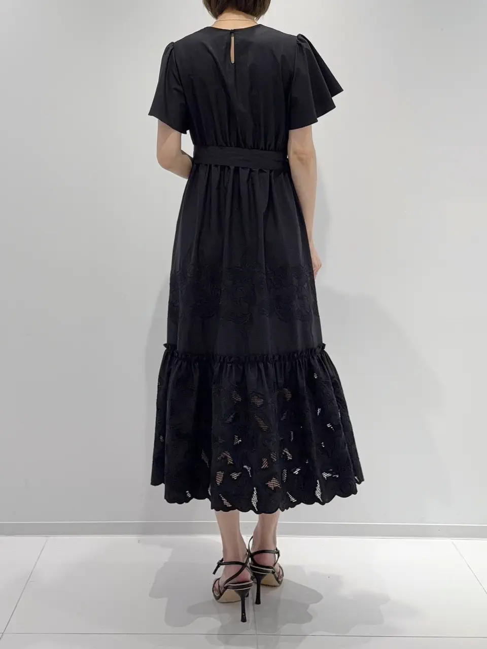 GRACE CONTINENTAL 亀田 未希 コーディネート画像
