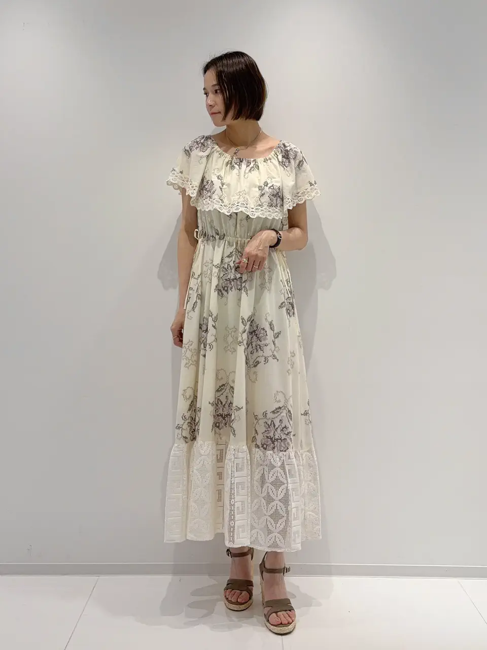 GRACE CONTINENTAL 亀田 未希 コーディネート画像