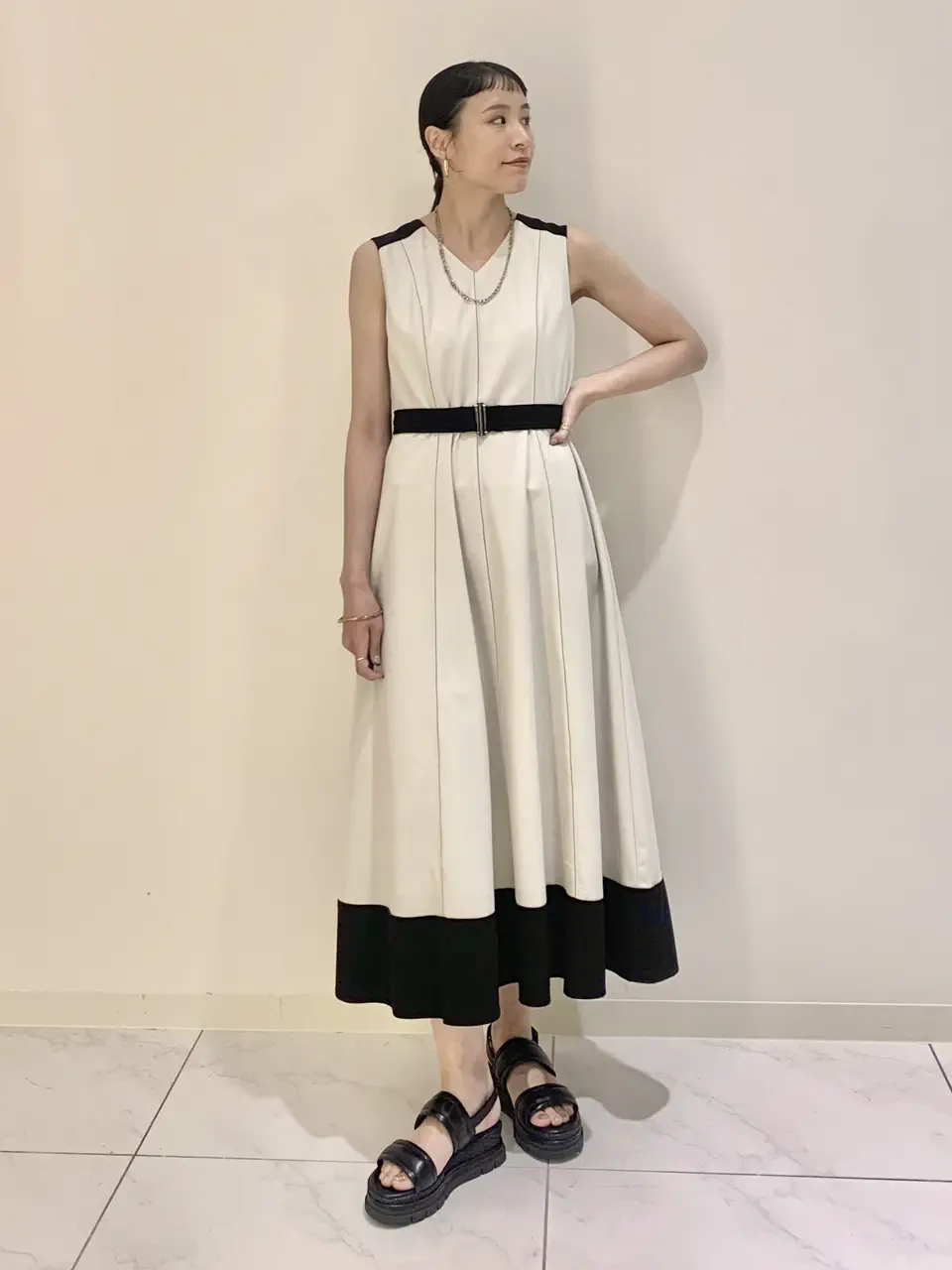 GRACE CONTINENTAL haruka iwasaki コーディネート画像