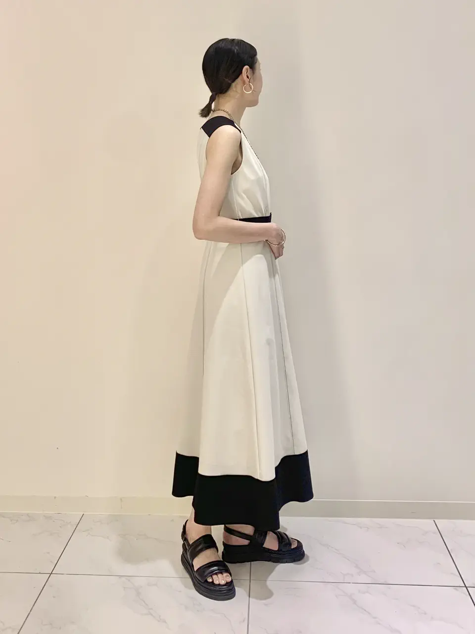 GRACE CONTINENTAL haruka iwasaki コーディネート画像