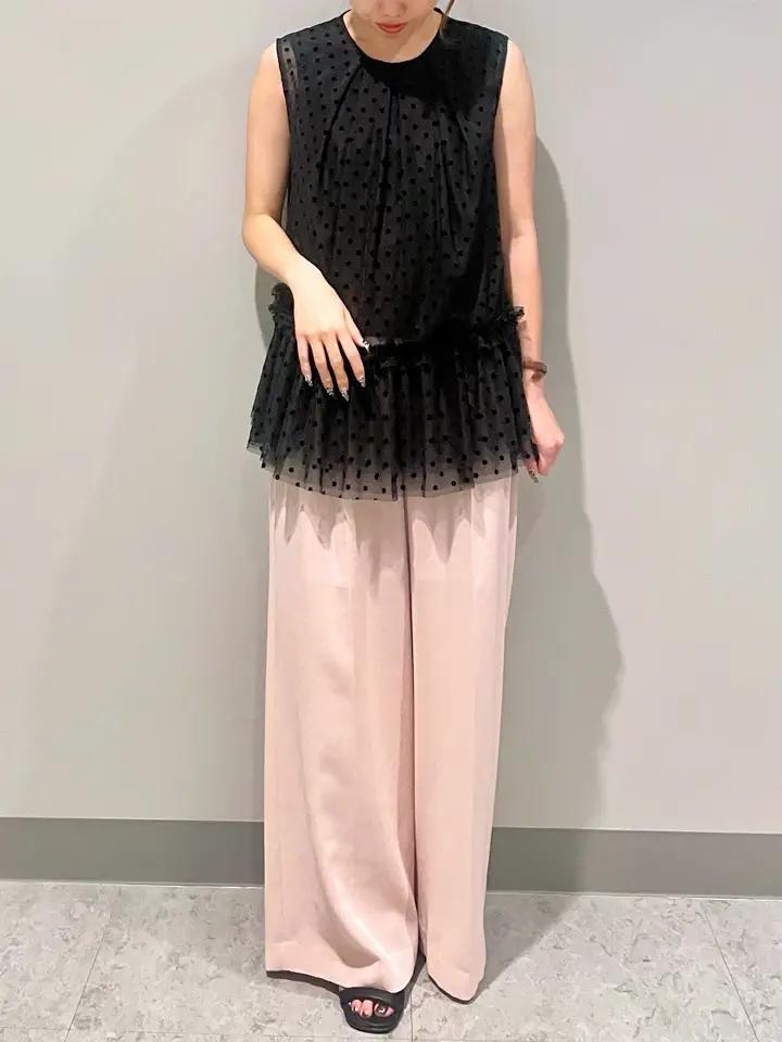 GRACE CONTINENTAL 細川　もなみ コーディネート画像