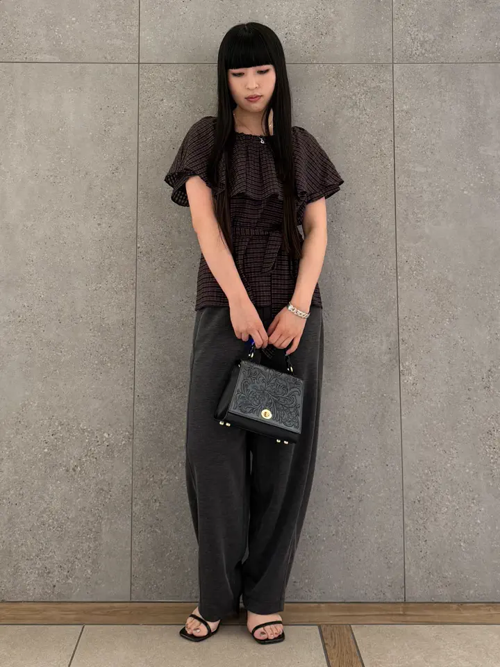 GRACE CONTINENTAL anri コーディネート画像