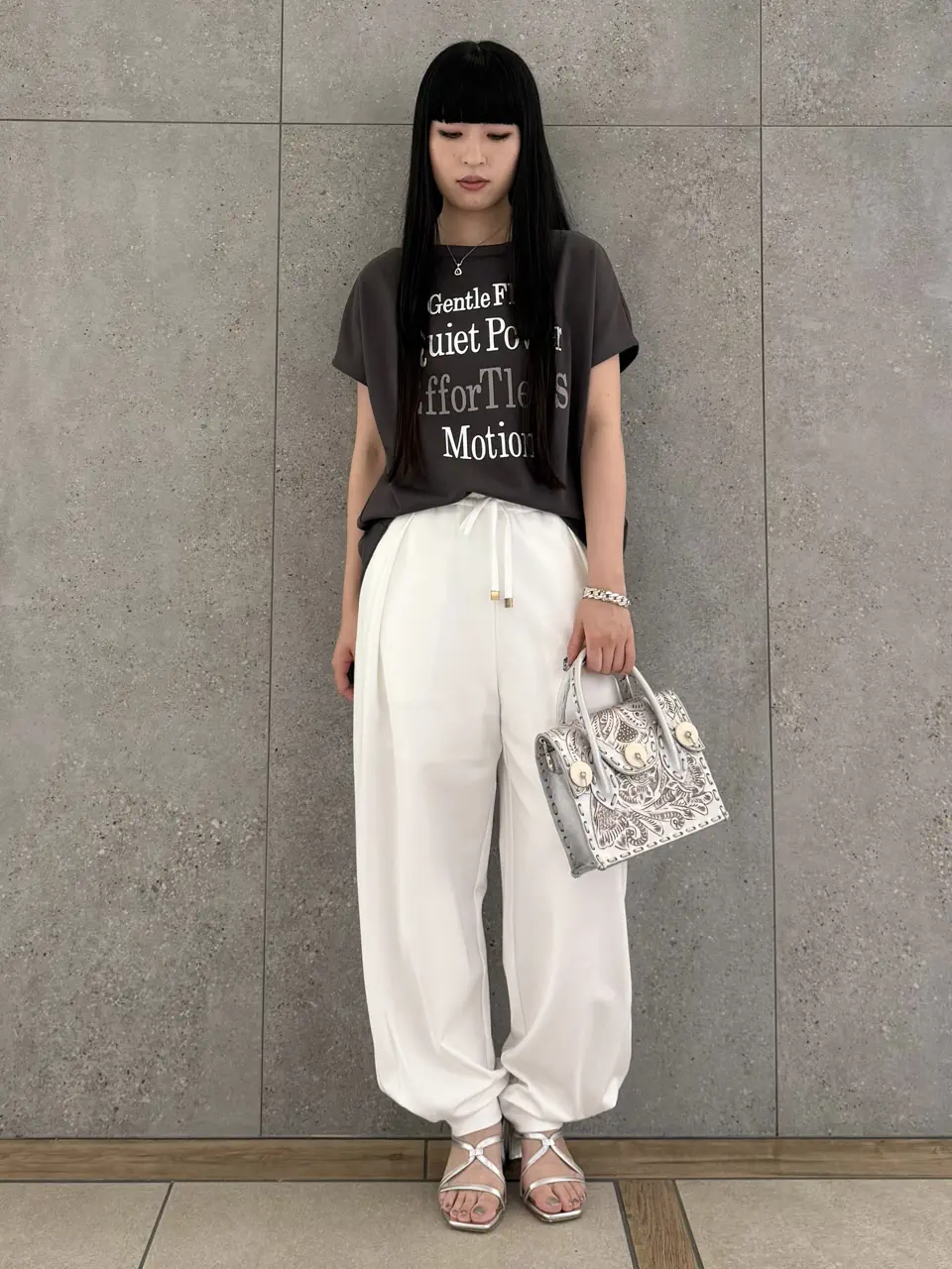GRACE CONTINENTAL anri コーディネート画像