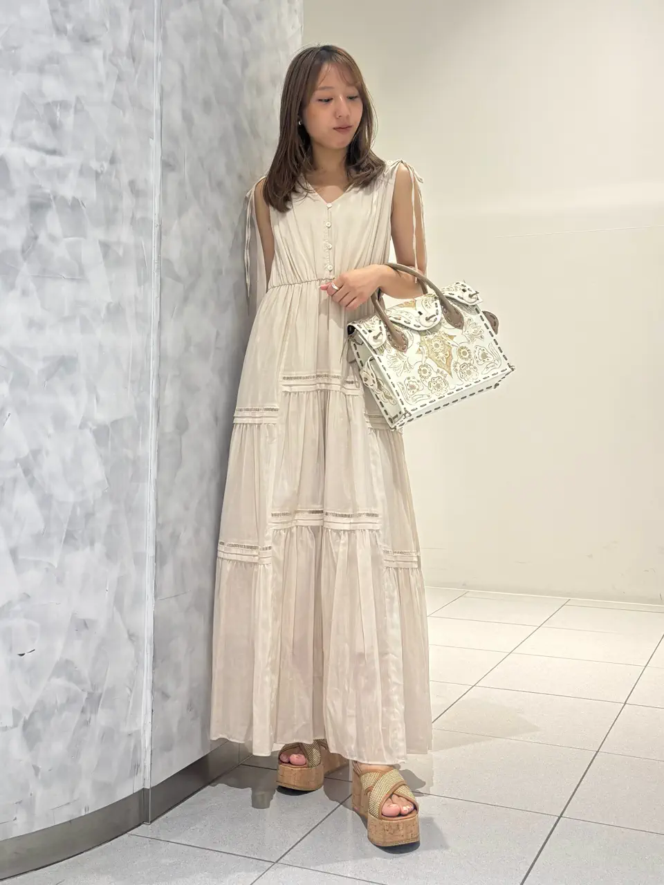 GRACE CONTINENTAL 岩永 春佳 コーディネート画像