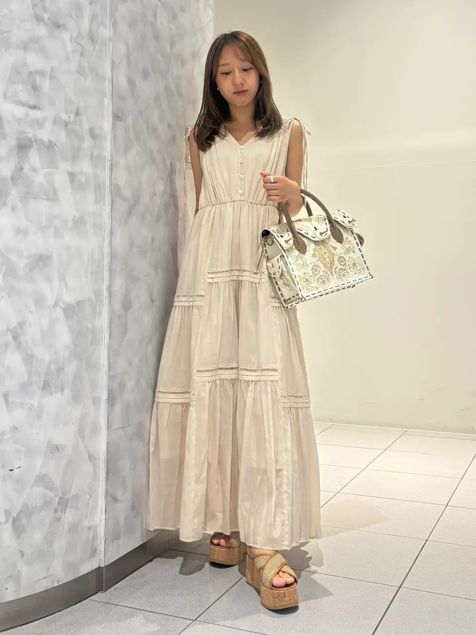 GRACE CONTINENTAL 岩永 春佳 コーディネート画像