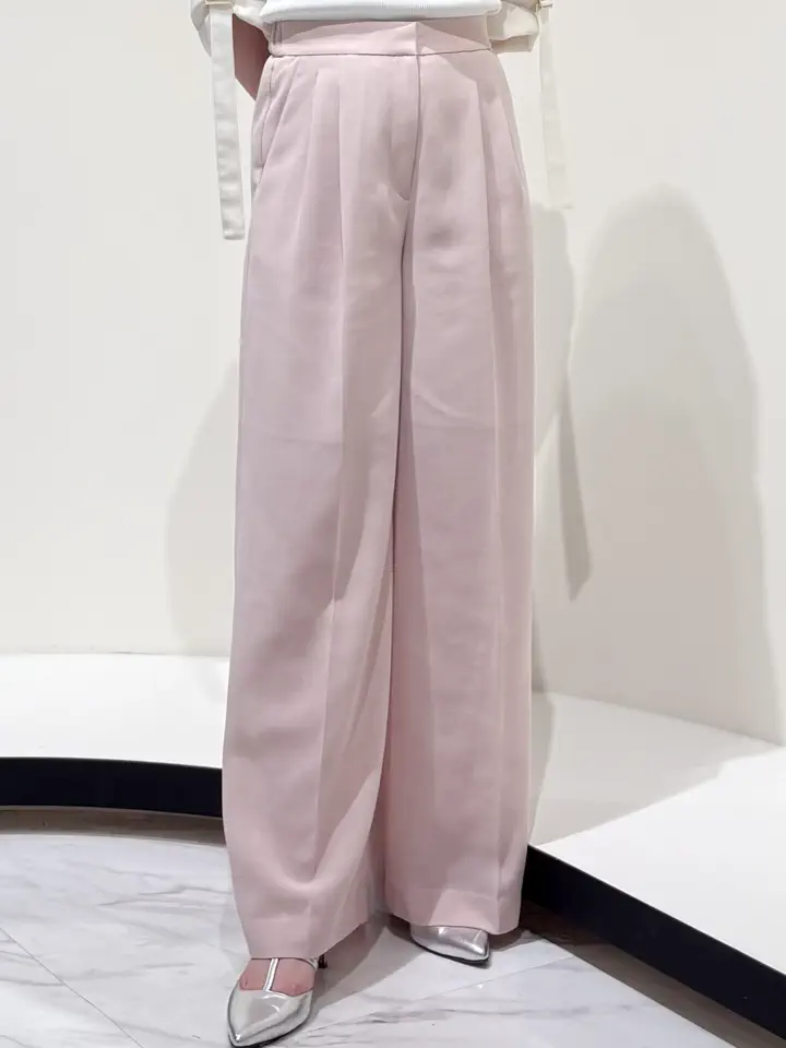 GRACE CONTINENTAL 平野 裕華 コーディネート画像