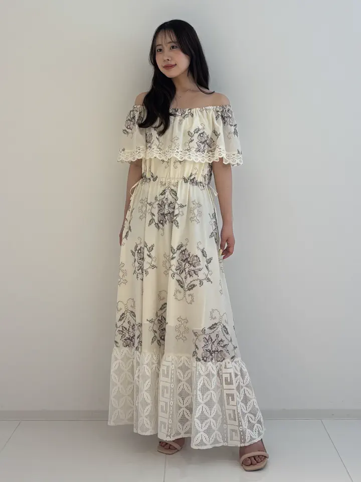 GRACE CONTINENTAL Kikuchi コーディネート画像