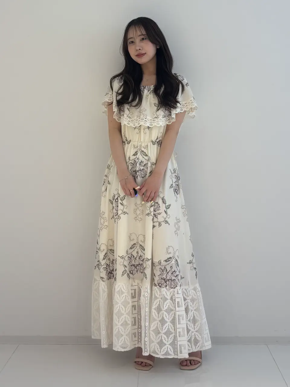 GRACE CONTINENTAL Kikuchi コーディネート画像