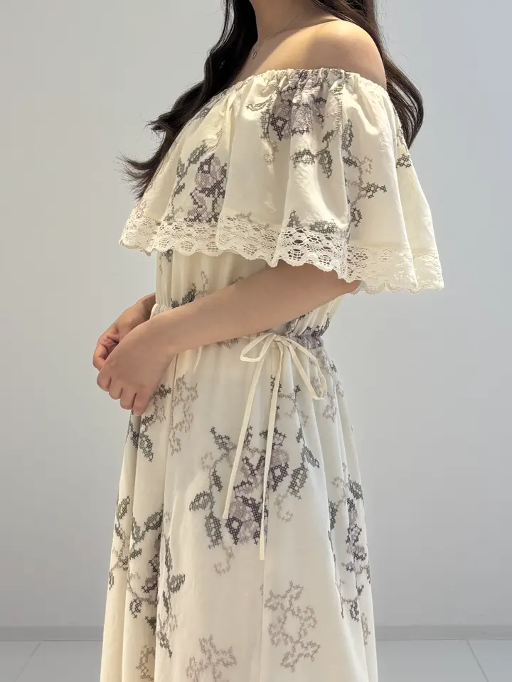 GRACE CONTINENTAL Kikuchi コーディネート画像