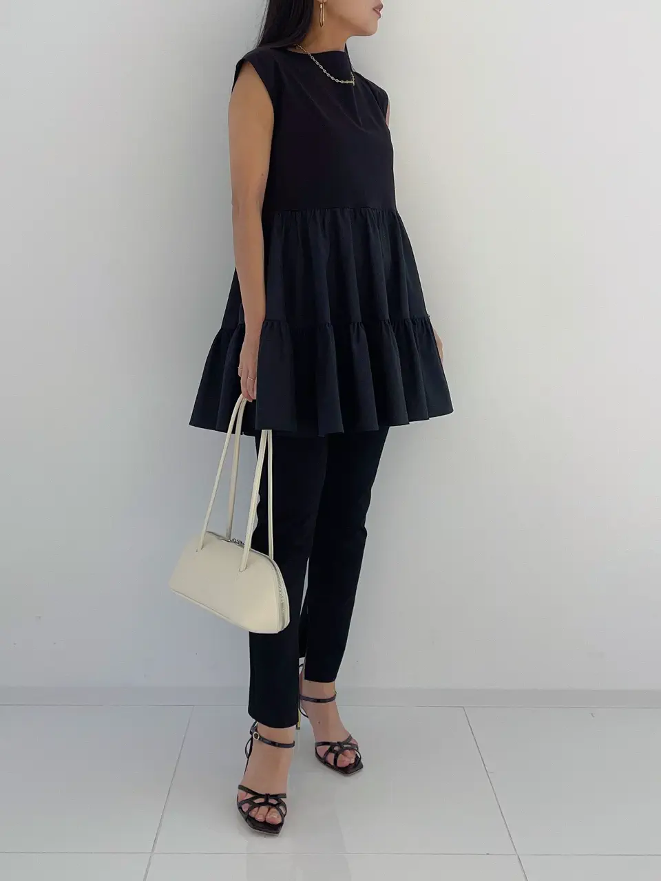 GRACE CONTINENTAL  Sekine コーディネート画像