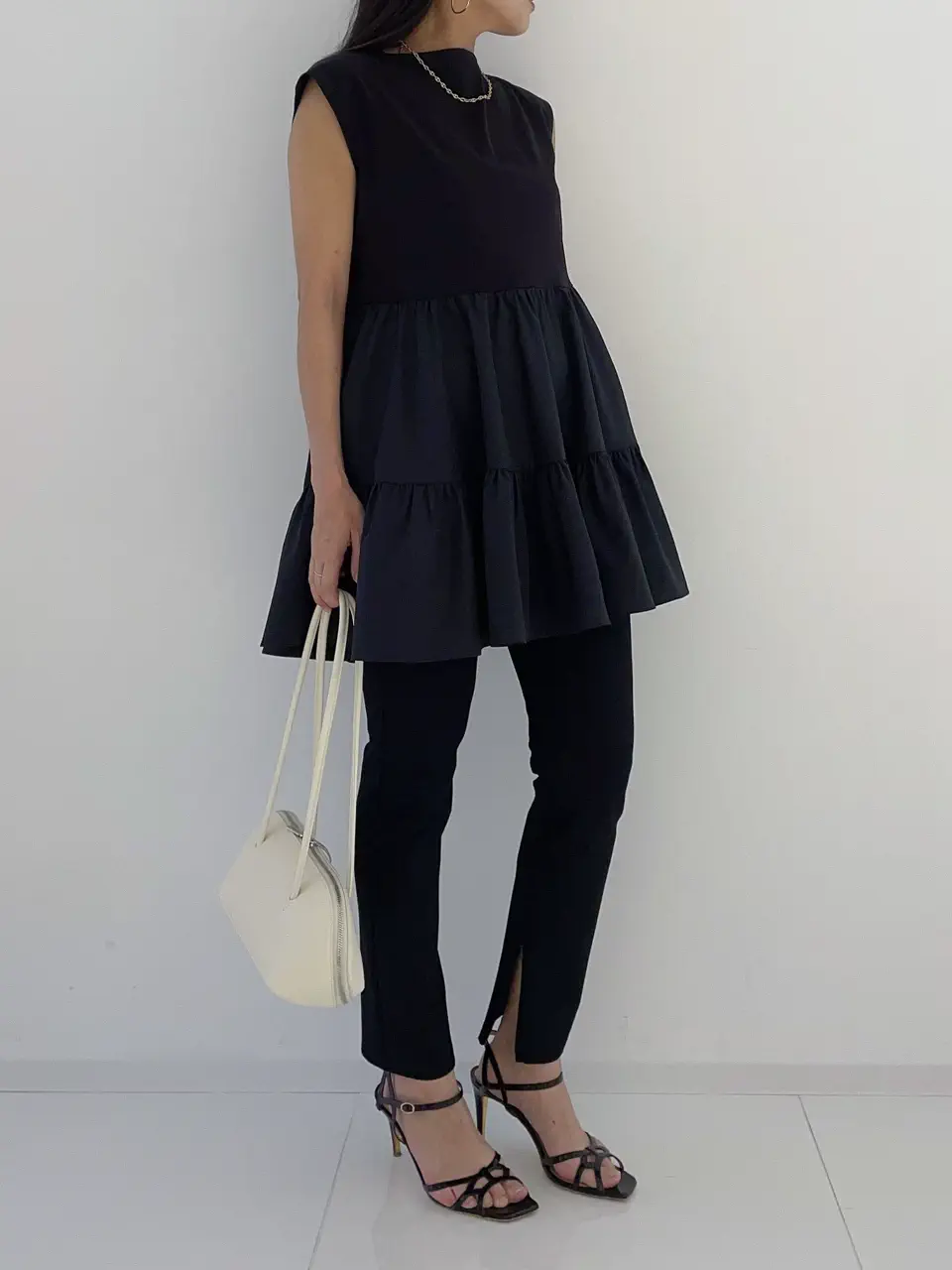 GRACE CONTINENTAL  Sekine コーディネート画像