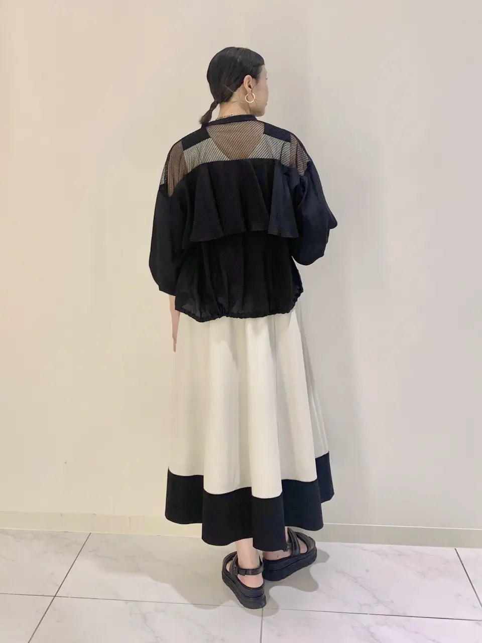 GRACE CONTINENTAL haruka iwasaki コーディネート画像