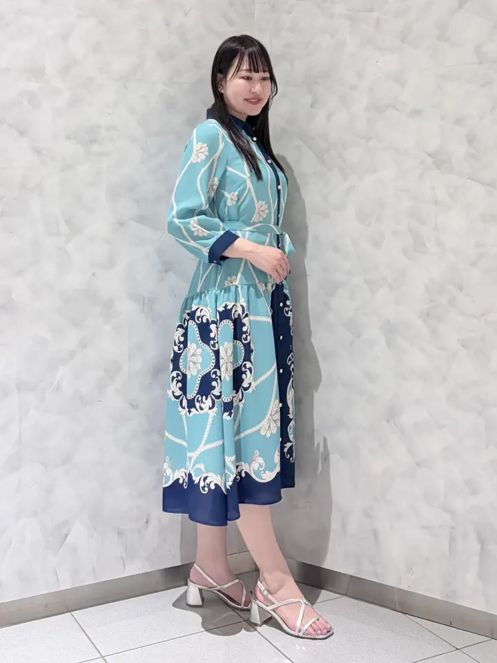 GRACE CONTINENTAL 根本　紗良 コーディネート画像